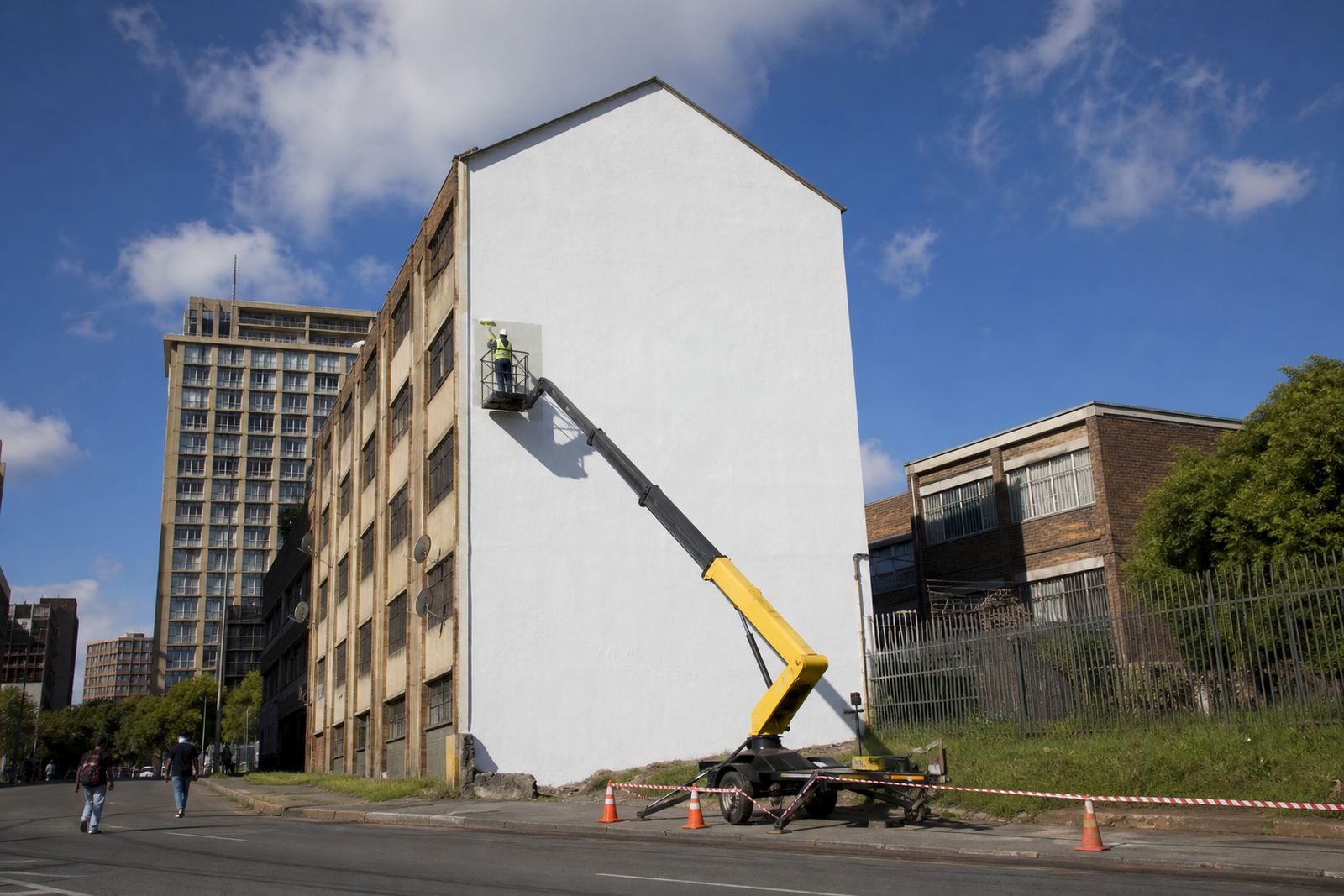 Long-Term Wall Lease
